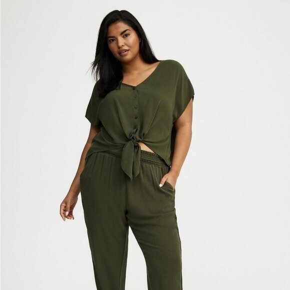 TORRID Dolman Tie-Front Top - Picture 4 of 11